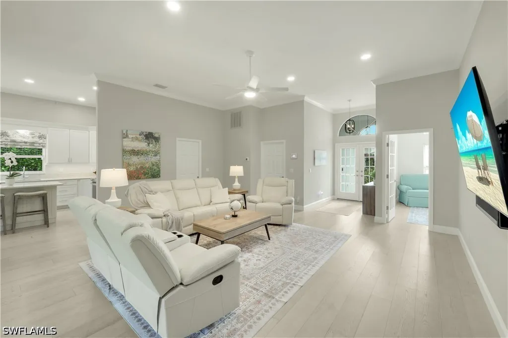 7661 San Sebastian Way Naples FL 34109