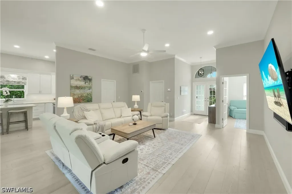 7661 San Sebastian Way Naples FL 34109