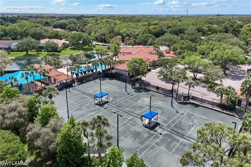 7661 San Sebastian Way Naples FL 34109
