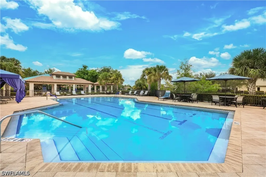 7661 San Sebastian Way Naples FL 34109