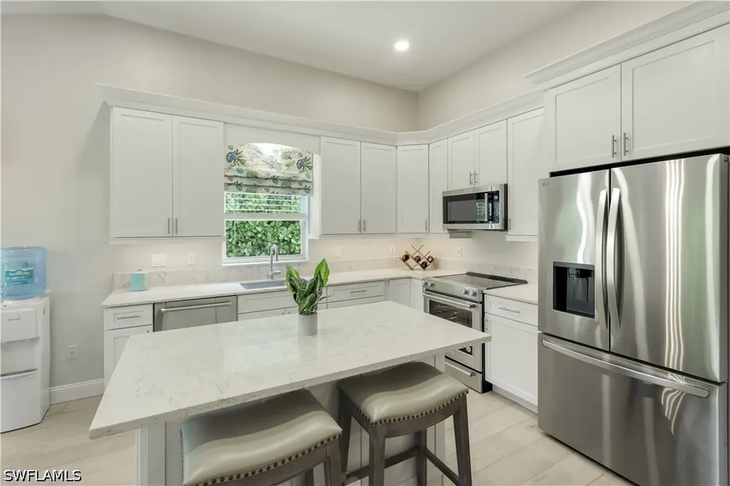 7661 San Sebastian Way Naples FL 34109