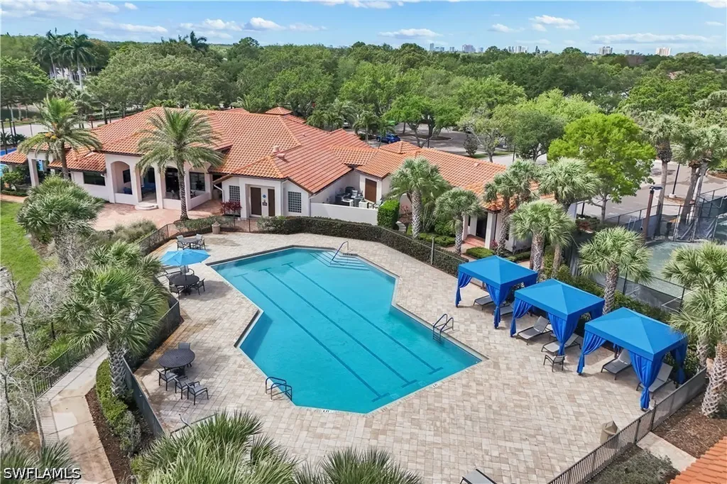 7661 San Sebastian Way Naples FL 34109