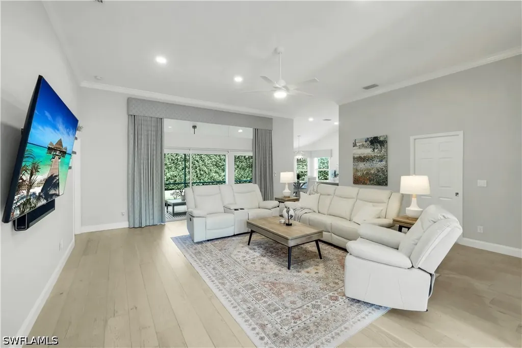 7661 San Sebastian Way Naples FL 34109