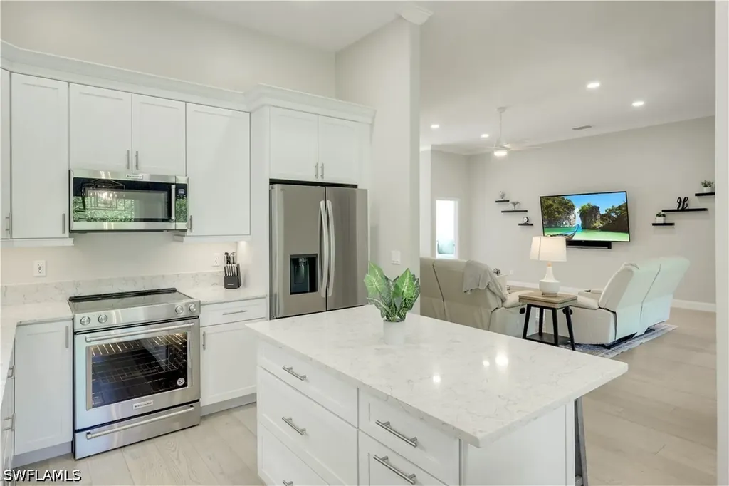 7661 San Sebastian Way Naples FL 34109