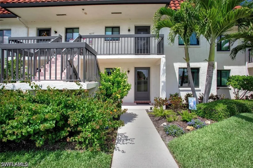 4257 27th Court SW Naples FL 34116