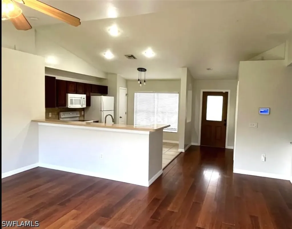 8334 Robin Road Robin Road Fort Myers FL 33967