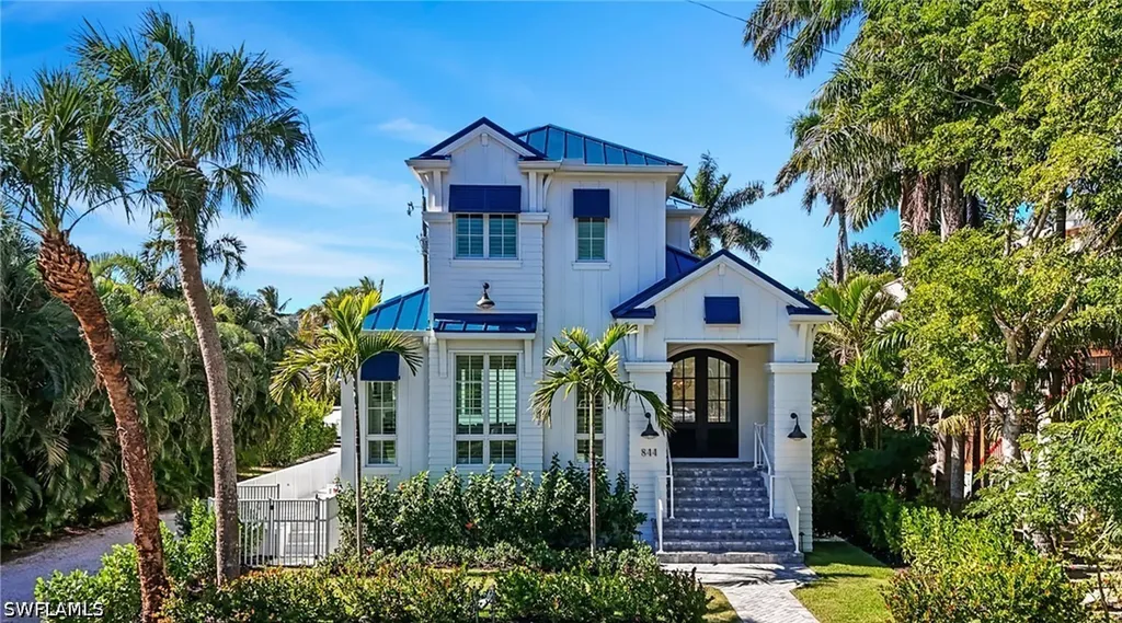 844 8th Street S Naples FL 34102