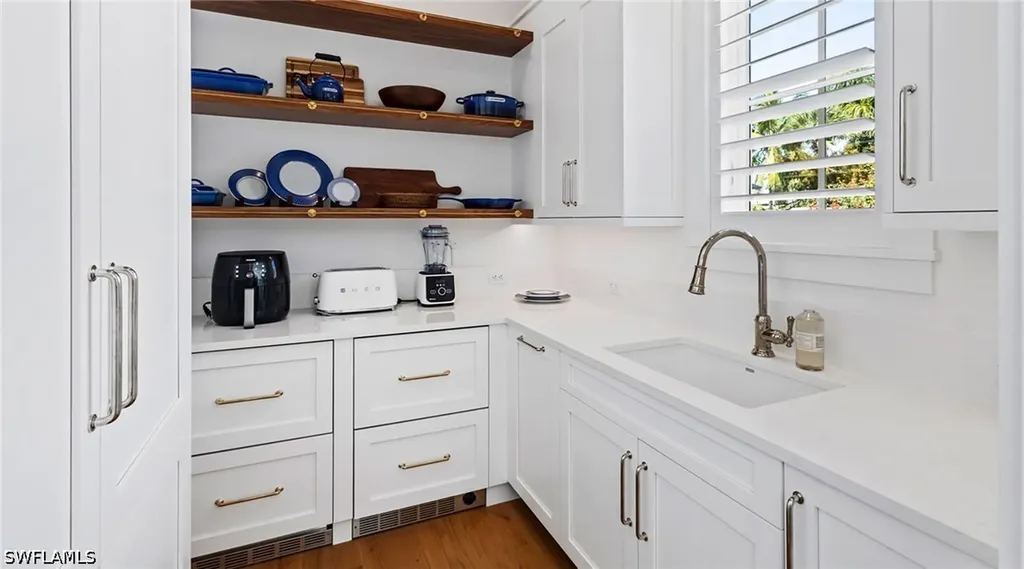 844 8th Street S Naples FL 34102