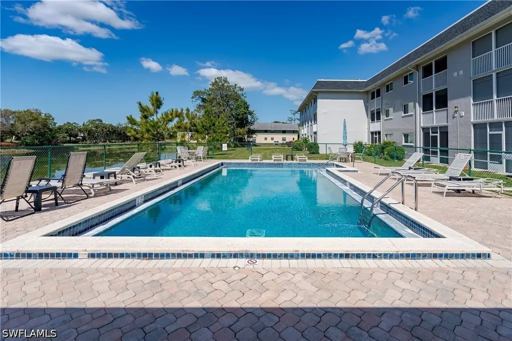 5515 Rattlesnake Hammock Road Naples FL 34113