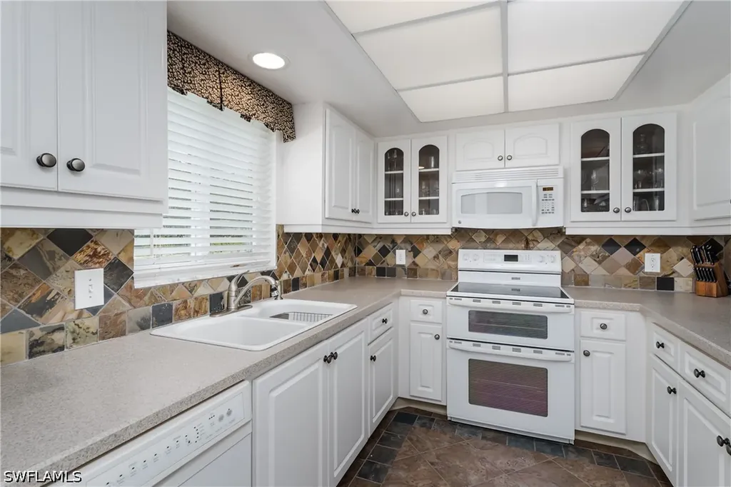 5515 Rattlesnake Hammock Road Naples FL 34113