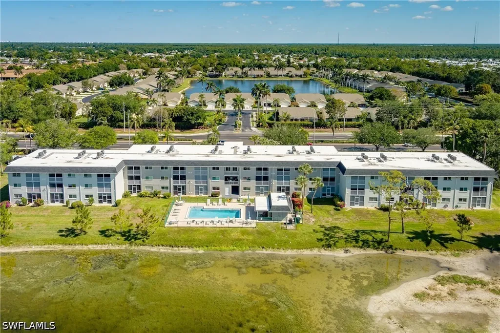 5515 Rattlesnake Hammock Road Naples FL 34113