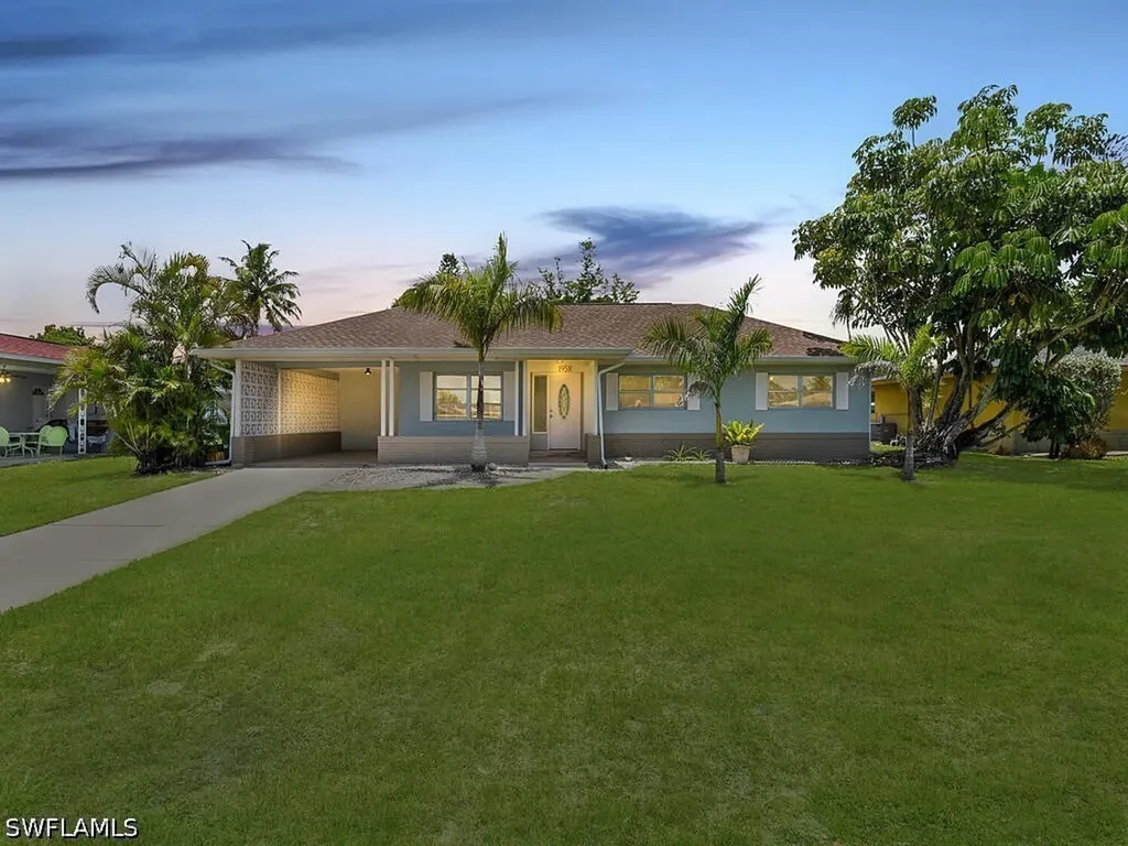 1958 41st Terrace SW Naples FL 34116
