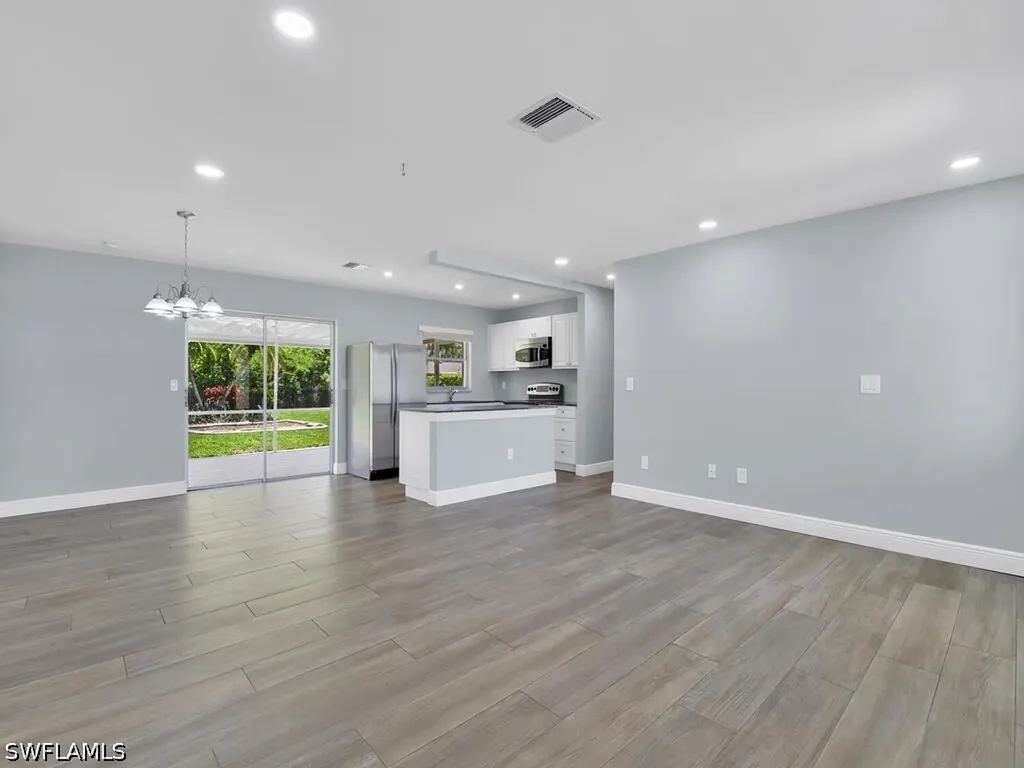 1958 41st Terrace SW Naples FL 34116