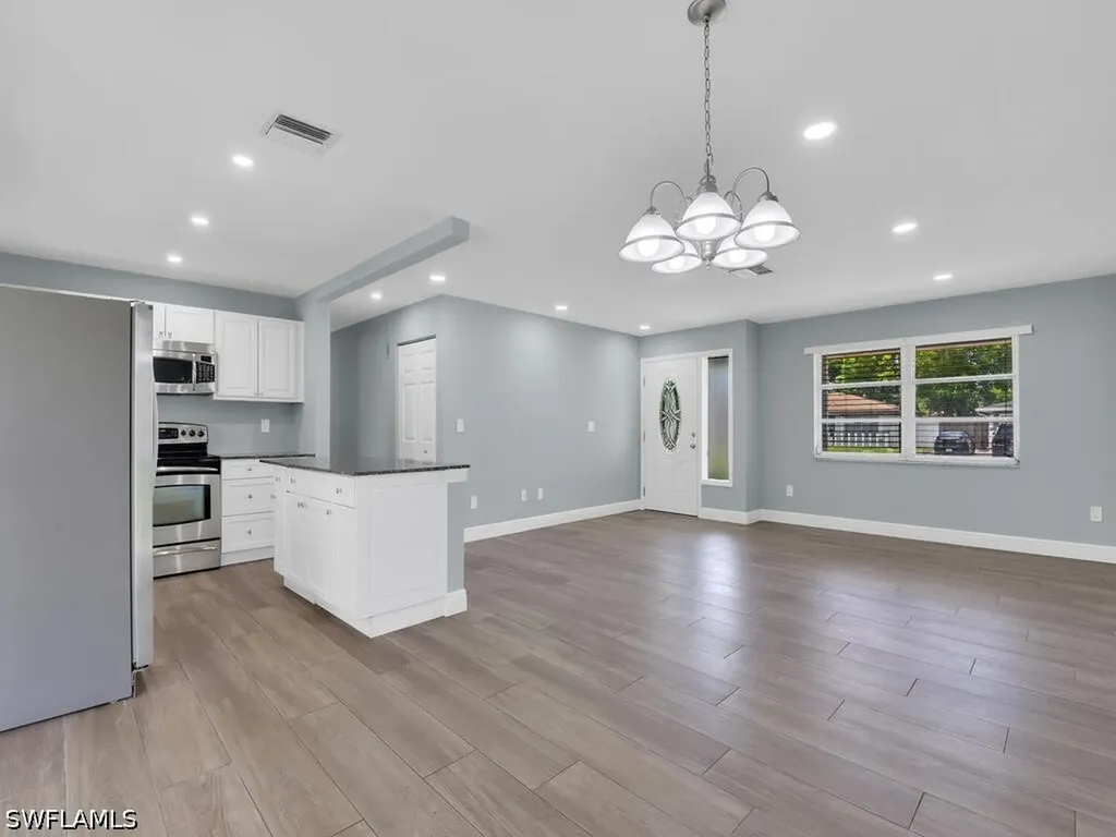 1958 41st Terrace SW Naples FL 34116