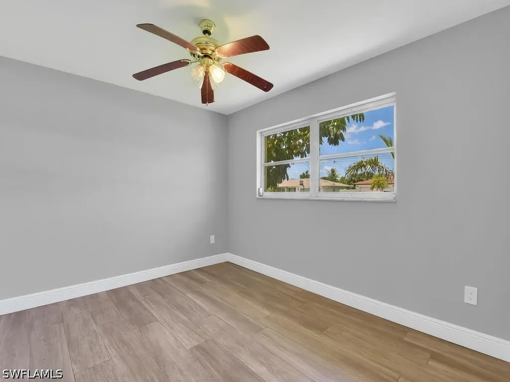 1958 41st Terrace SW Naples FL 34116