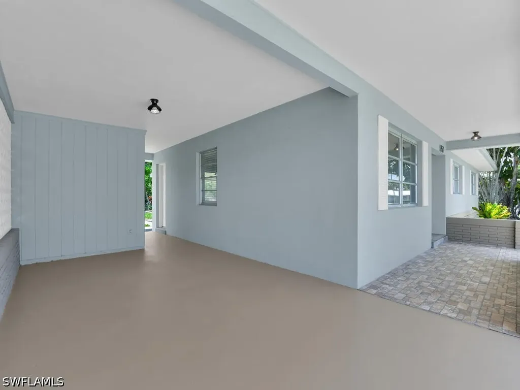 1958 41st Terrace SW Naples FL 34116