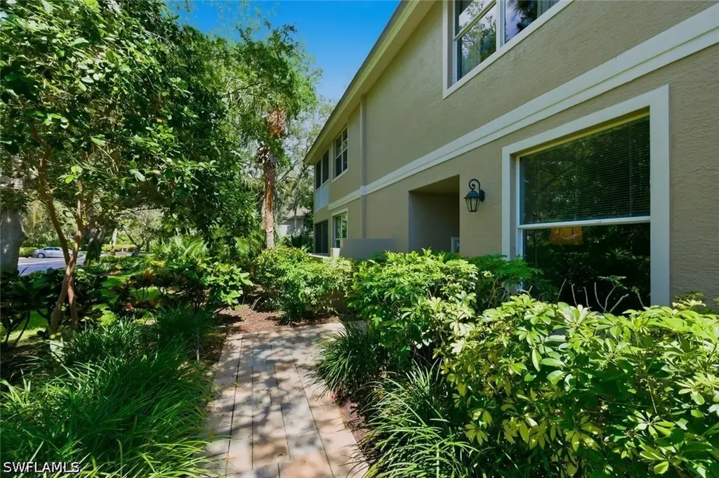 3281 Crossings Court Bonita Springs FL 34134