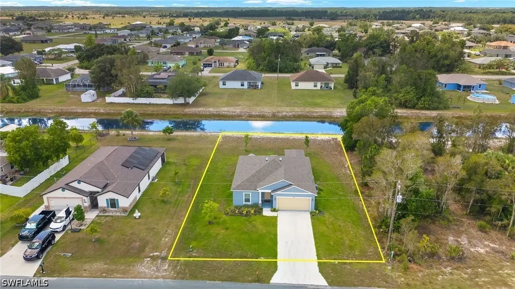 858 Rue Labeau Circle Fort Myers FL 33913