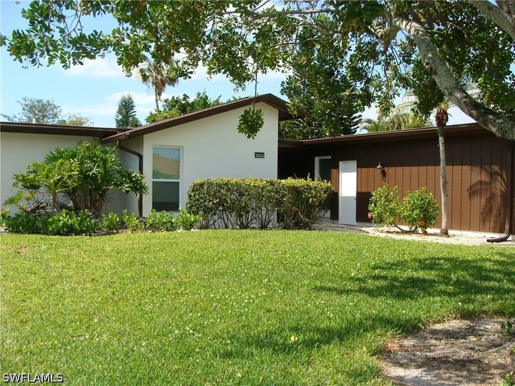 3980 Estero Bay Lane Naples FL 34112
