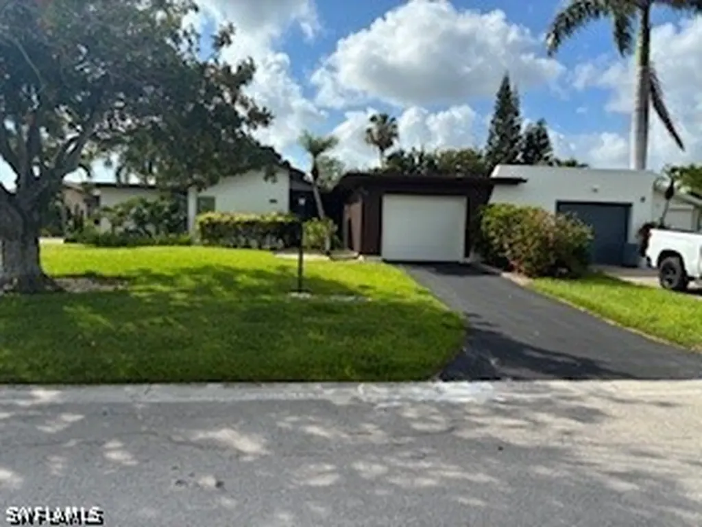 3980 Estero Bay Lane Naples FL 34112