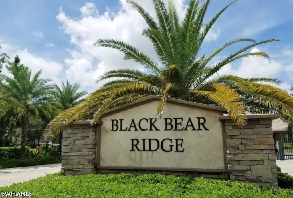 7414 Acorn Way Naples FL 34119