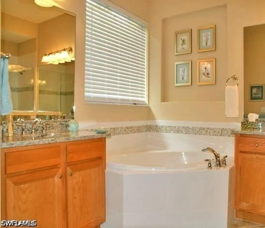 7414 Acorn Way Naples FL 34119