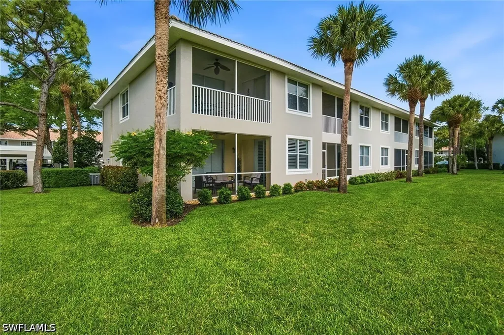 2310 Carrington Court Naples FL 34109