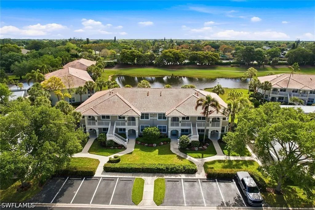 2310 Carrington Court Naples FL 34109