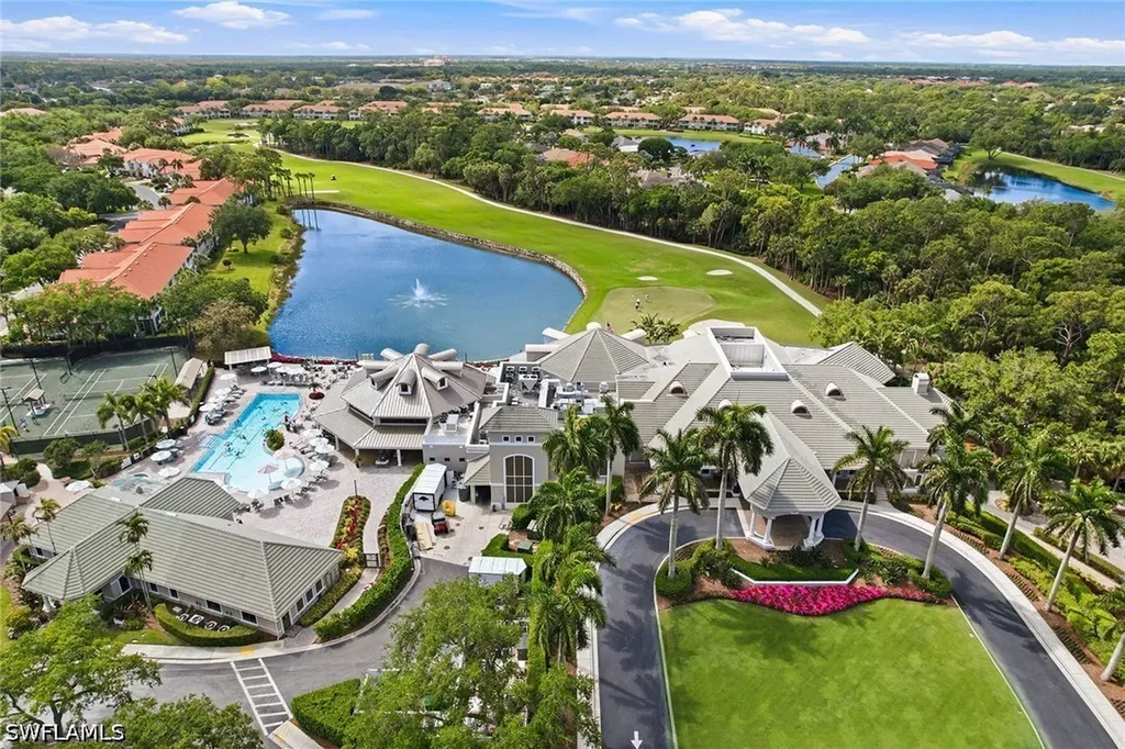 2310 Carrington Court Naples FL 34109