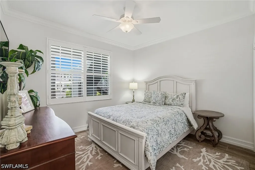 2310 Carrington Court Naples FL 34109