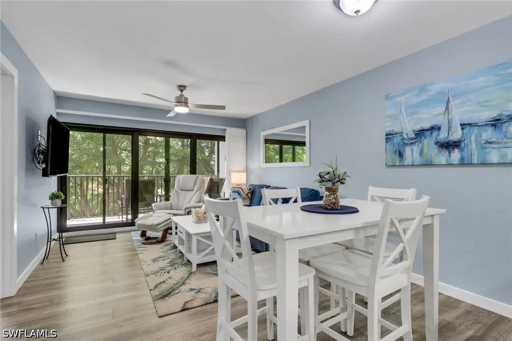 600 Neapolitan Way Naples FL 34103