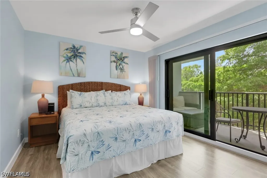 600 Neapolitan Way Naples FL 34103