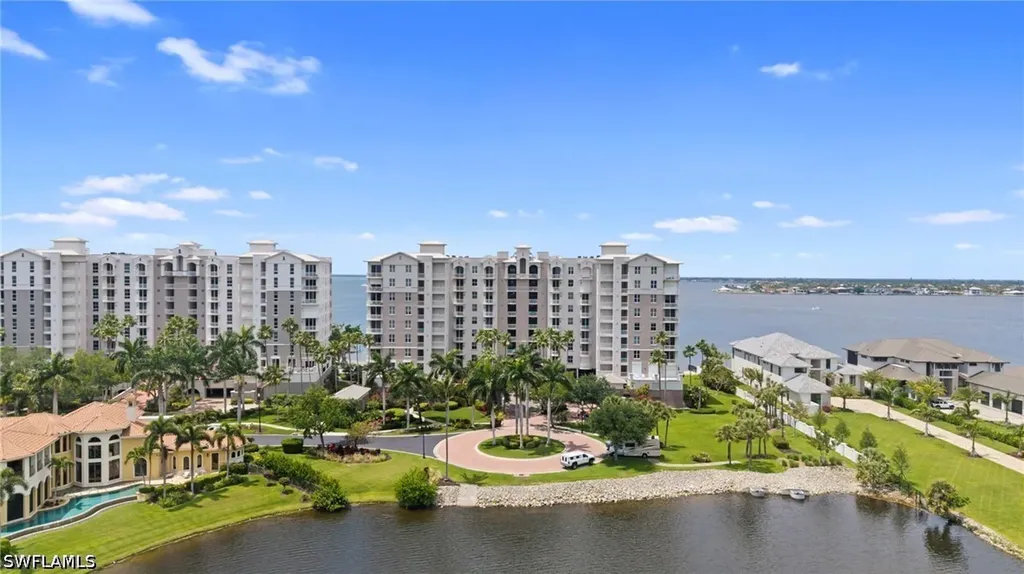14200 Royal Harbour Court Fort Myers FL 33908
