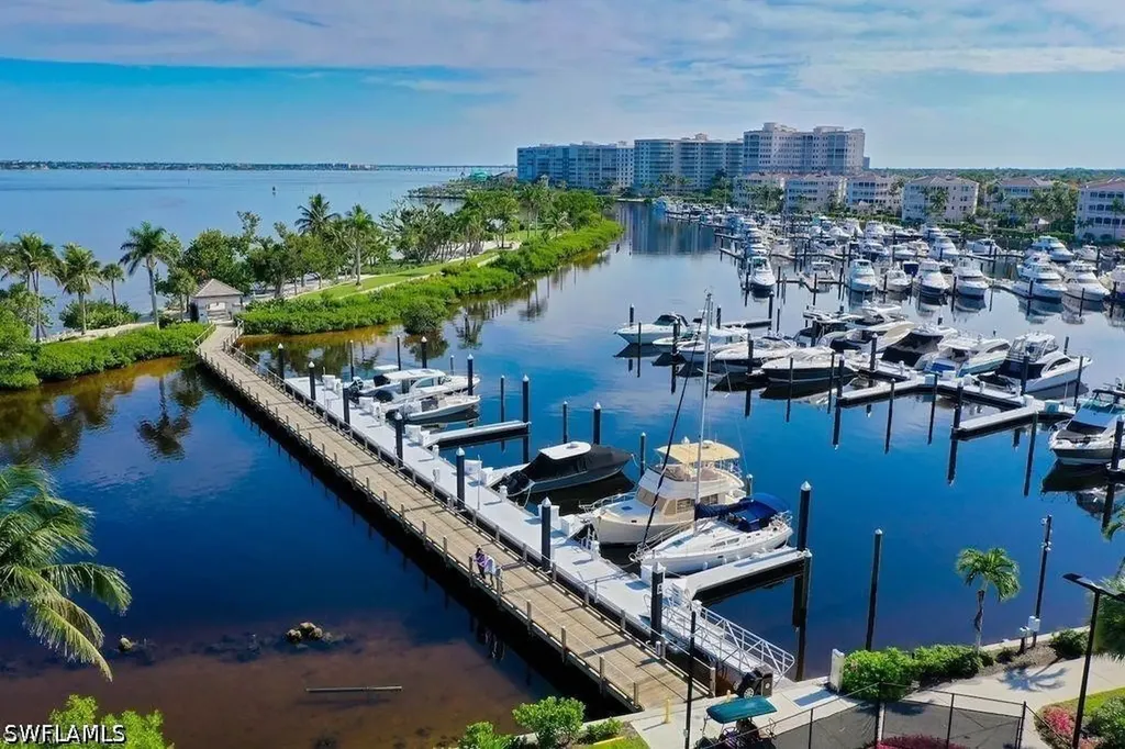 14200 Royal Harbour Court Fort Myers FL 33908