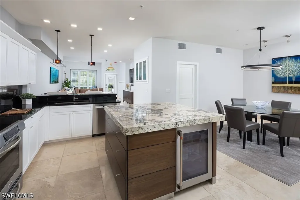 1070 5th Street S Naples FL 34102