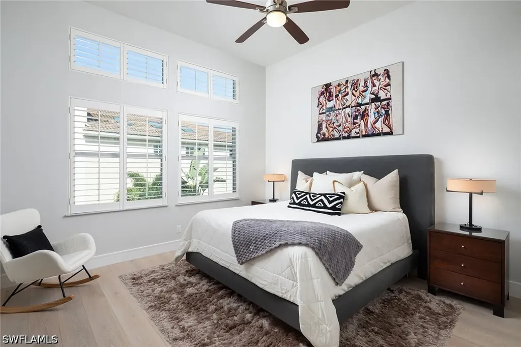 1070 5th Street S Naples FL 34102