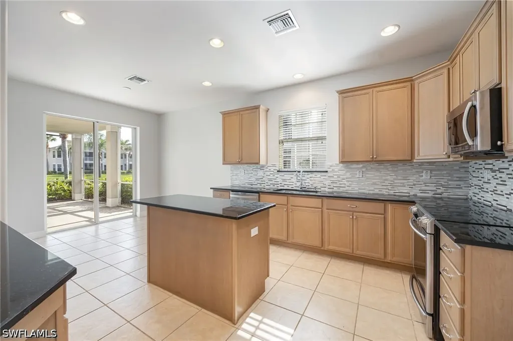 12823 Carrington Circle Naples FL 34105