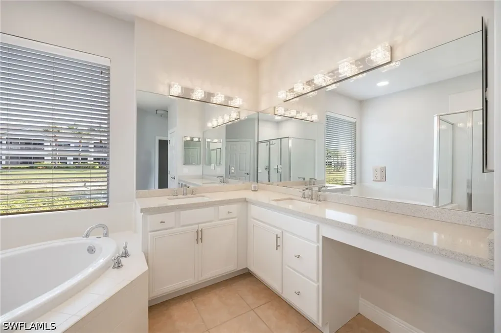 12823 Carrington Circle Naples FL 34105