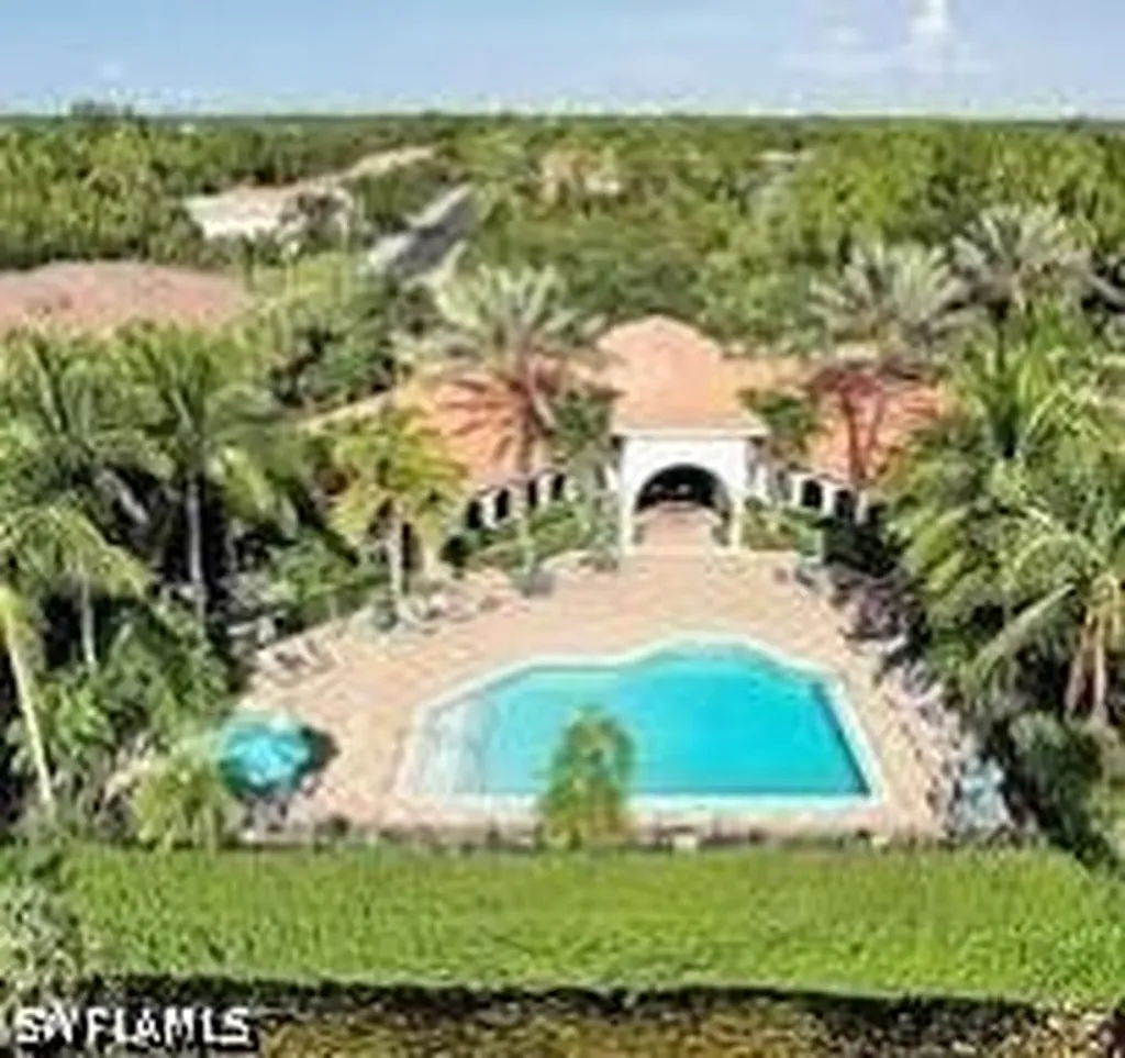 12823 Carrington Circle Naples FL 34105