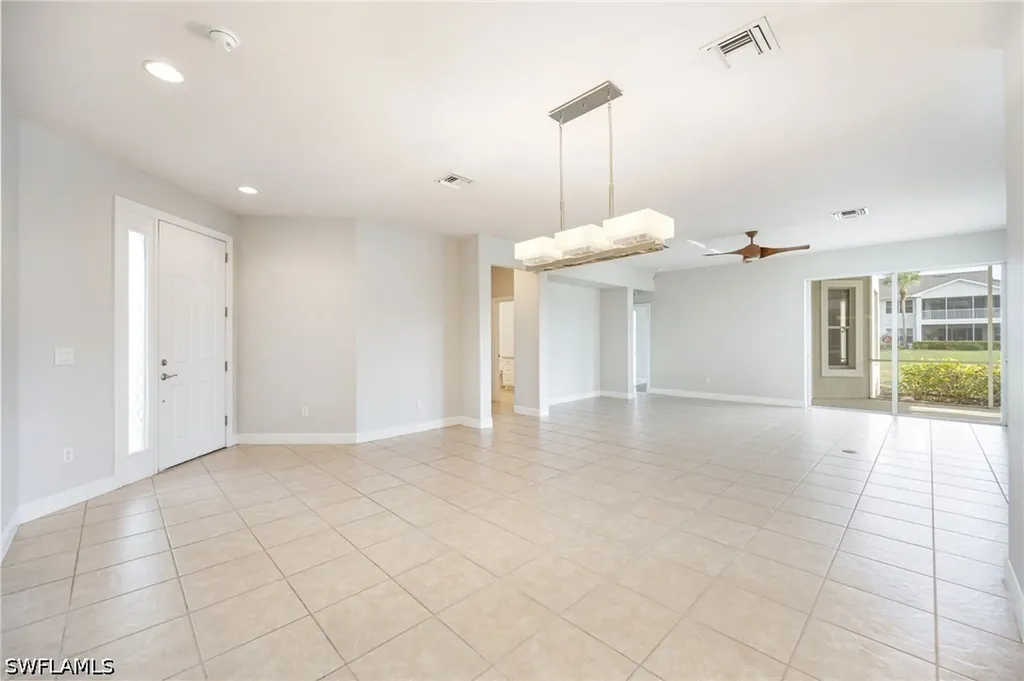 12823 Carrington Circle Naples FL 34105