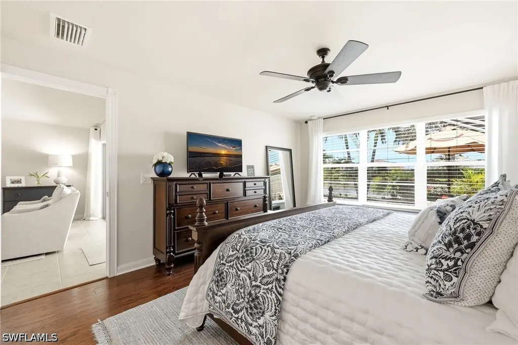 8658 Genova Court Naples FL 34114