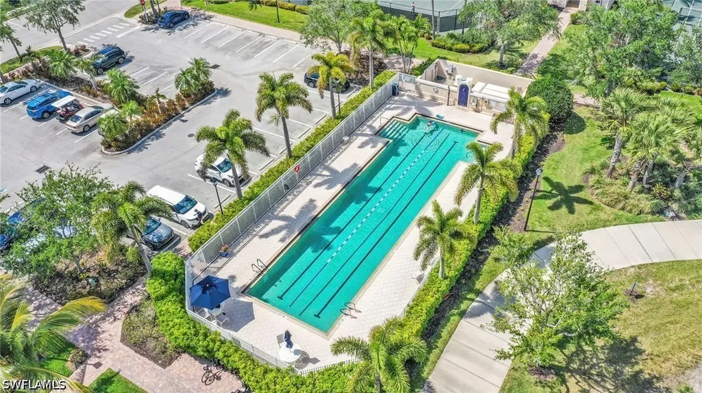 8658 Genova Court Naples FL 34114