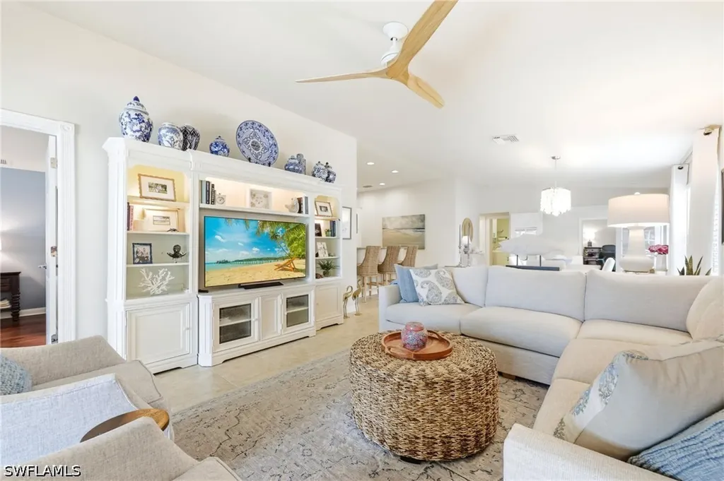 8658 Genova Court Naples FL 34114