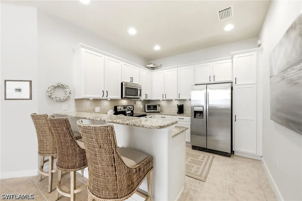 8658 Genova Court Naples FL 34114