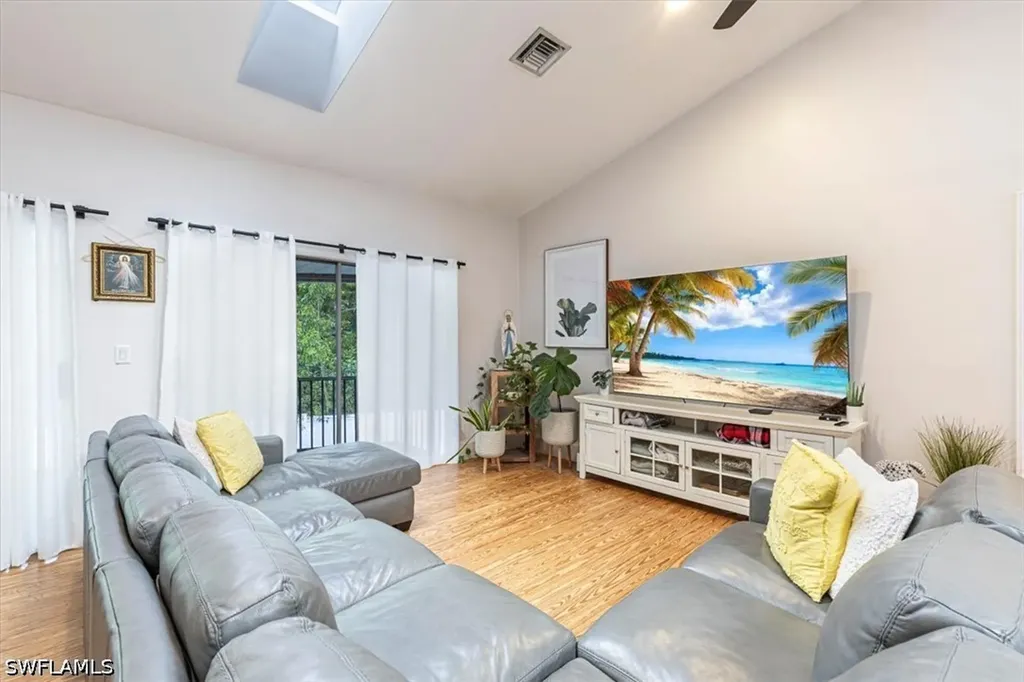 Naples FL, 3618 Cottage Club Lane