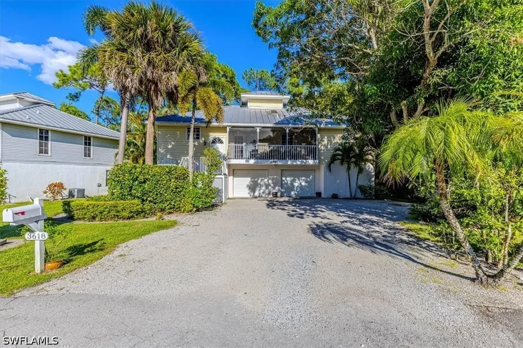 3618 Cottage Club Lane Naples FL 34105
