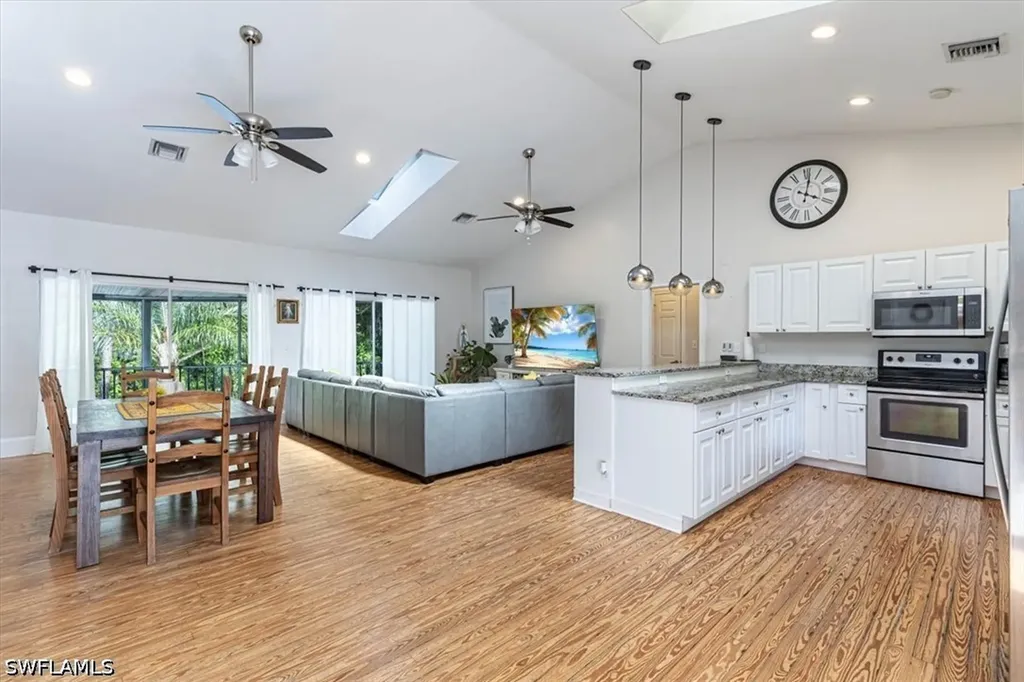 3618 Cottage Club Lane Naples FL 34105