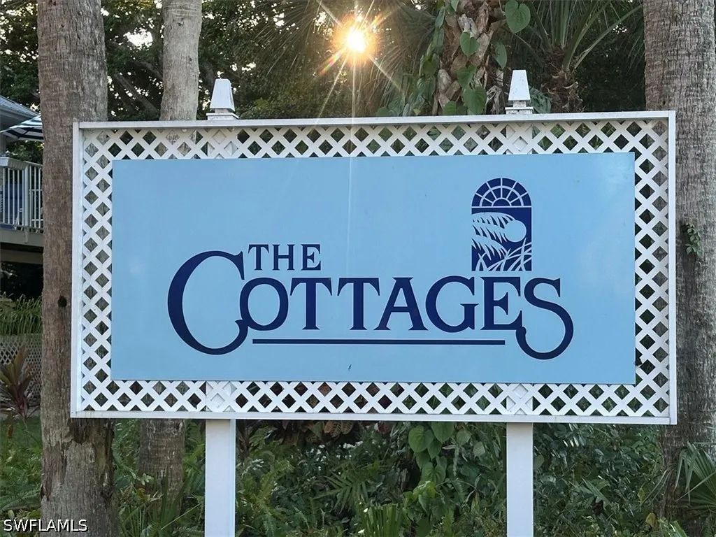 3618 Cottage Club Lane Naples FL 34105