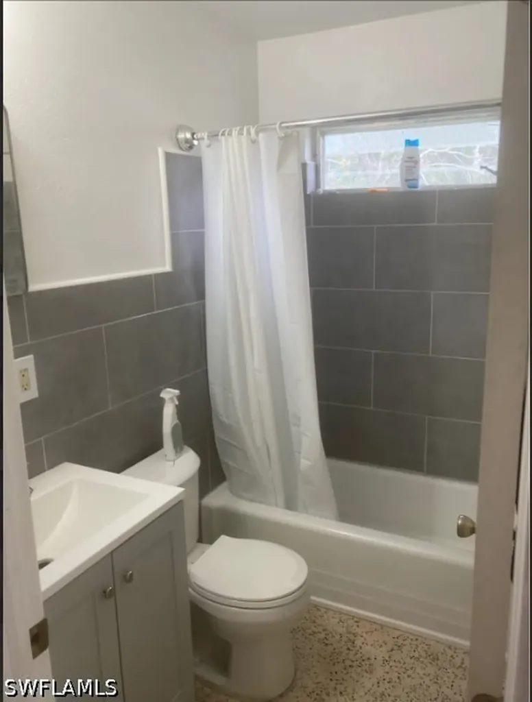 74 Victoria Drive North Fort Myers FL 33917