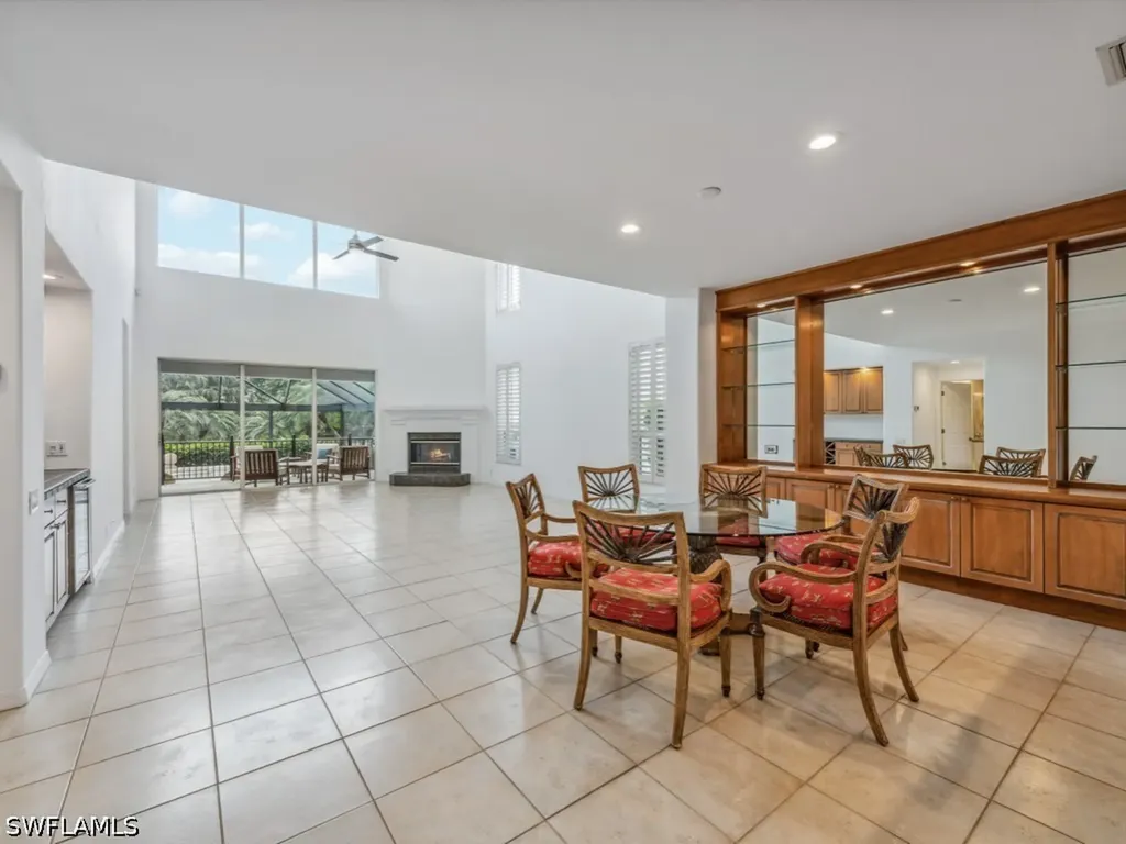 3868 Clipper Cove Drive Naples FL 34112
